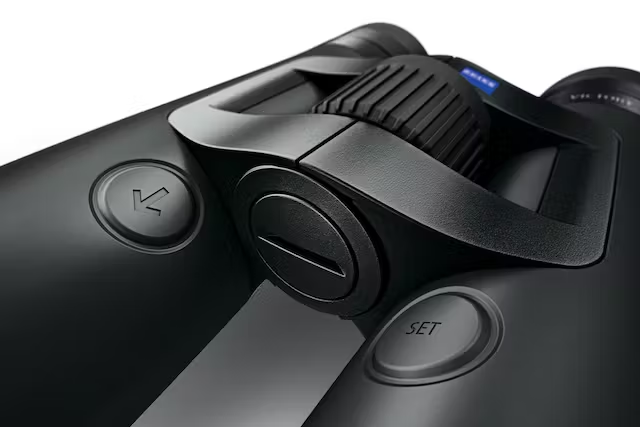 Jumelles Zeiss Victory RF 8x42